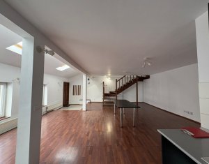 Bureau à louer dans Cluj-napoca, zone Centru