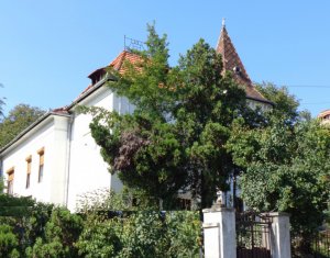 House 11 rooms for sale in Cluj-napoca, zone Centru