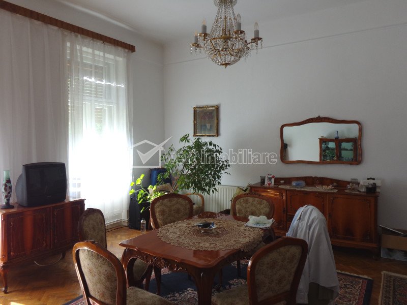 Maison 11 chambres à vendre dans Cluj-napoca, zone Centru