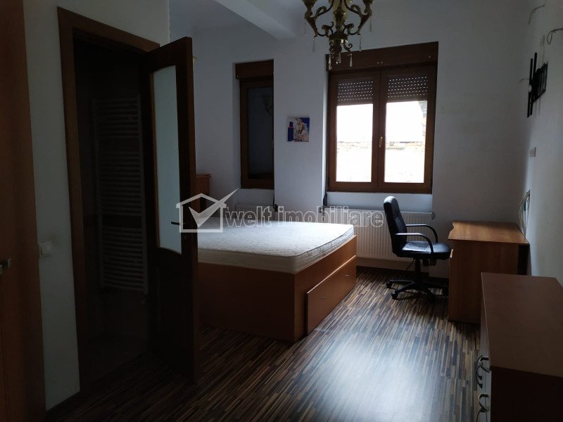 Appartement 4 chambres à louer dans Cluj-napoca, zone Centru
