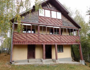 Holiday houses for sale in Calatele