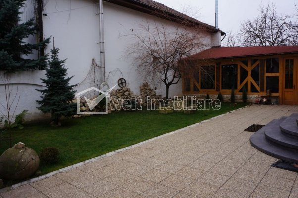 Casa 14 camere, D+P+E+M, 480 mp, 4 locuri garaj, zona Piatei Cipariu, Gheorgheni