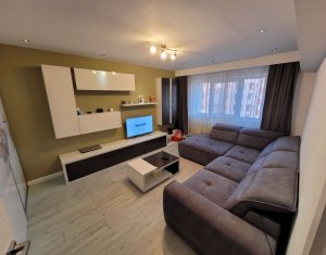Apartament 2 camere, 57 mp, decomandat, zona Piata Marasti