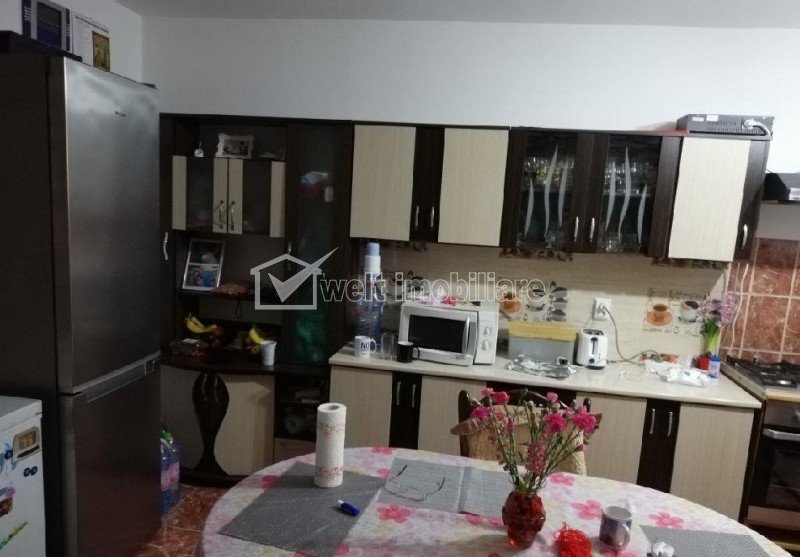 Maison 5 chambres à vendre dans Cluj-napoca, zone Iris