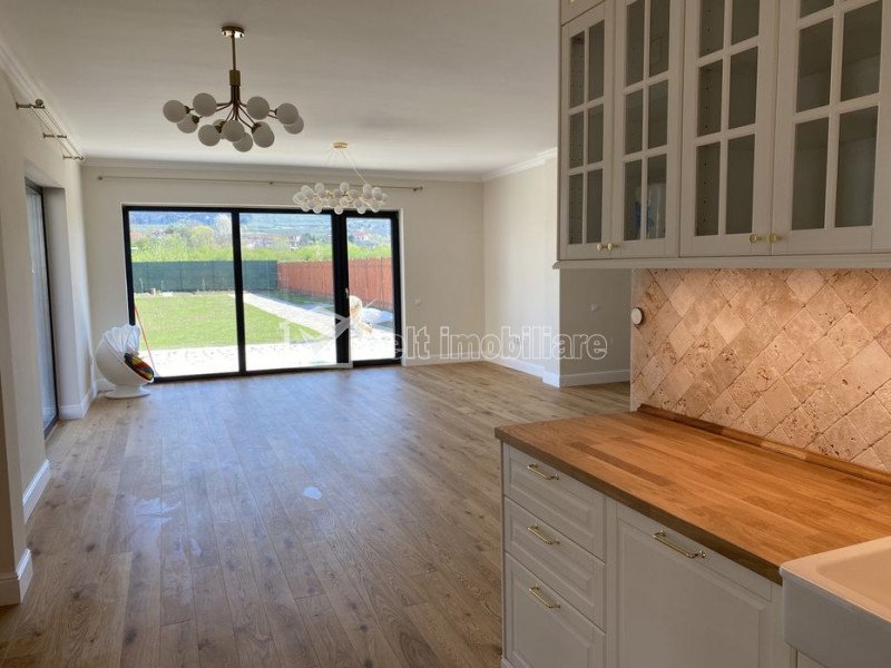 IDP28342 House 4 rooms for sale , ClujNapoca Welt Imobiliare