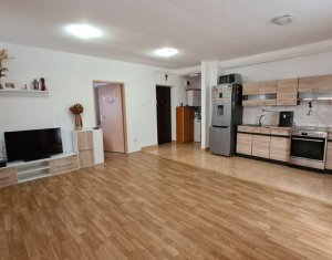 Lakás 3 szobák eladó on Floresti, Zóna Centru