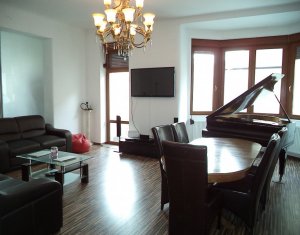 Apartament cu 3 camere ultracentral, pozitie excelenta, Piata Muzeului
