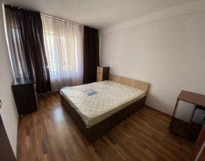 Apartment 2 rooms for rent in Baciu, zone Centru