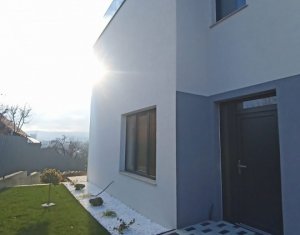 Maison 8 chambres à vendre dans Cluj-napoca, zone Dambul Rotund