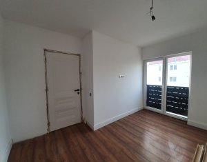 Lakás 3 szobák eladó on Baciu, Zóna Centru