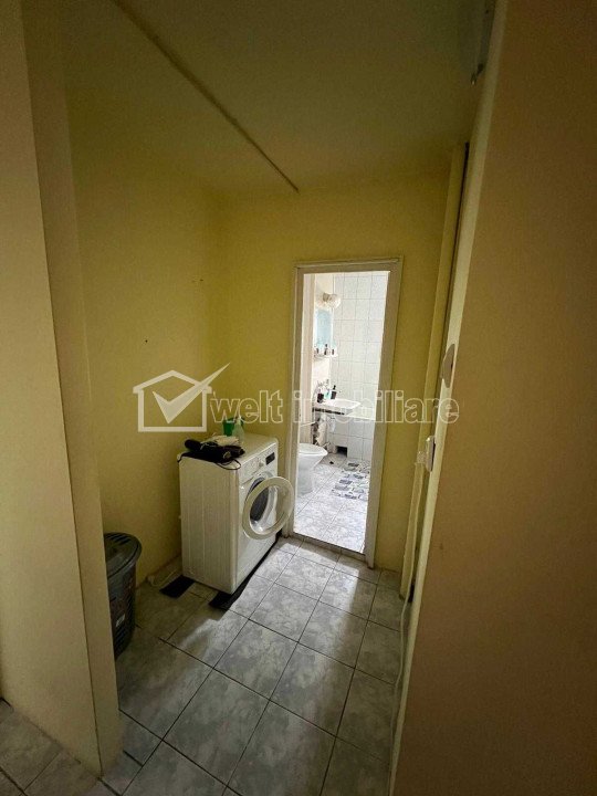 Apartament 2 camere de vanzare in Manastur, zona Piata Flora