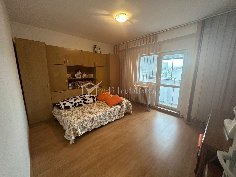 Apartament cu 4 camere decomandate, 93mp+12mp balcoane, Marasti