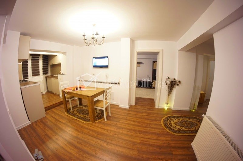 Apartament lux 3 camere, 80mp, 2 balcoane, et 4 din 10, parcare, garaj, Marasti
