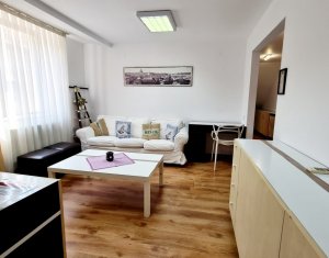 Apartment 5 rooms for sale in Cluj-napoca, zone Centru