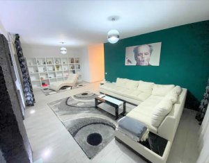 Appartement 3 chambres à louer dans Cluj-napoca, zone Centru