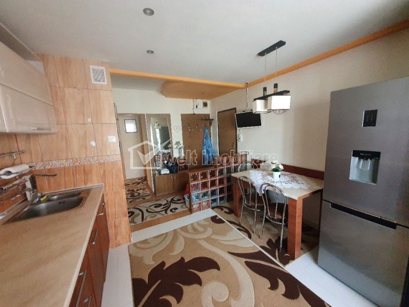   Apartament cu 3 camere in Manastur, zona USAMV, garaj inclus
