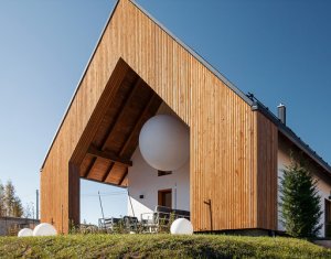 Casa ecologica, 4 camere, stil minimalist, teren 1000 mp, Salicea