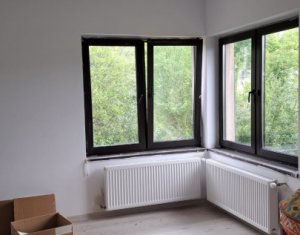 Apartment 6 rooms for rent in Cluj-napoca, zone Manastur