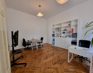 Bureau à vendre dans Cluj-napoca, zone Centru