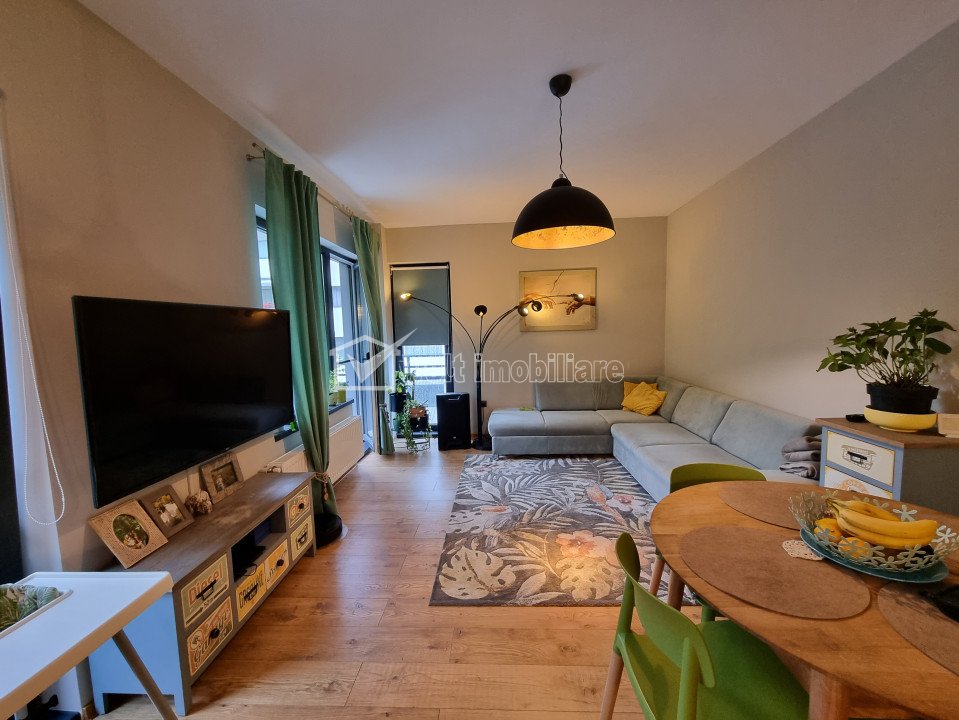 Apartament 3 camere, semidecomandat, bloc nou, 2 garaje, Donath Park