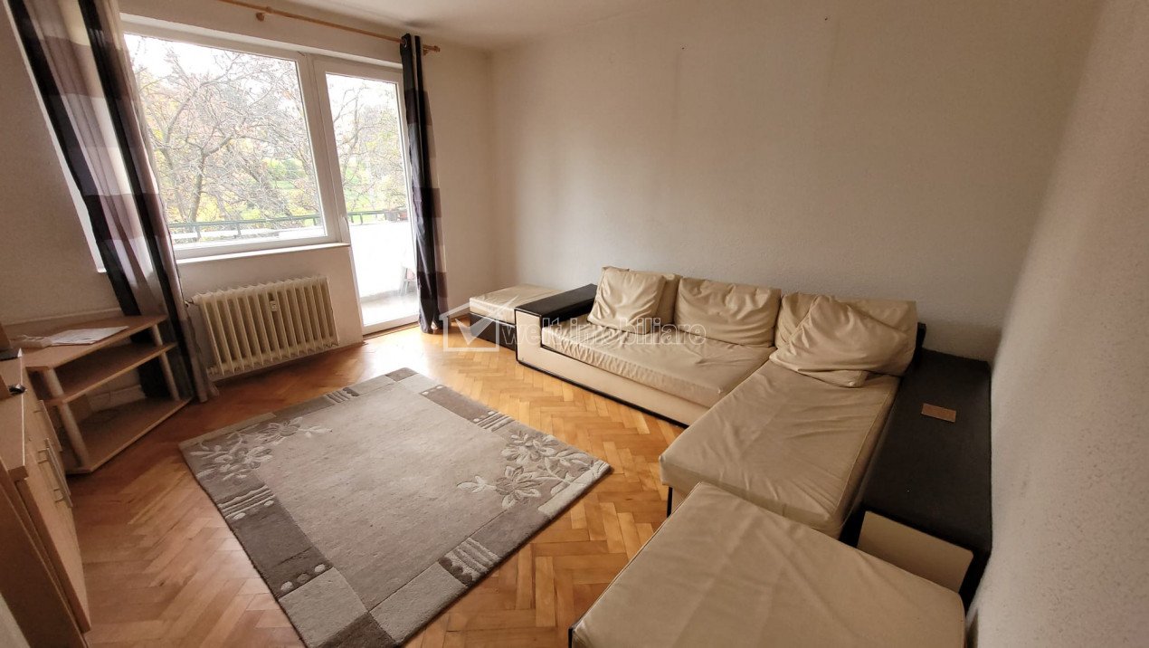 Inchiriere apartament 4 camere decomandate, Gheorgheni, etaj 2, zona Borsec