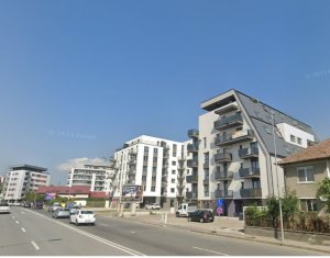 Espace Commercial à louer dans Cluj-napoca, zone Dambul Rotund