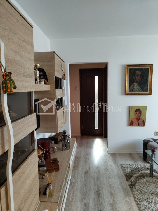 Apartament 3 camere, 56 mp utili plus balcon, strada Retezat, Manastur