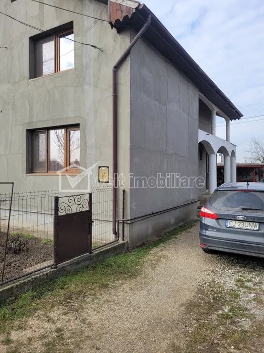 Casa, singur in curte, cartier Bulgaria, zona strazii Plevnei
