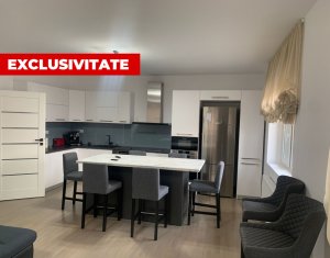 Casa individuala 387mp, 3 niveluri, 2 garaje, teren 480mp,pretabila pt. birouri
