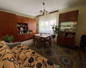 Vanzare apartament 3 camere, in cartier Zorilor, Cluj Napoca