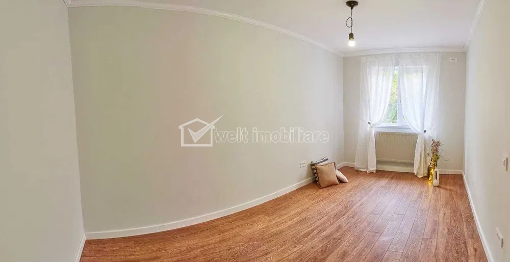 Apartament 4 camere, semidecomandat, 80 mp,  zona Parcul Colina, Cluj-Napoca