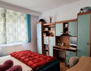 Appartement 3 chambres à vendre dans Cluj-napoca, zone Marasti