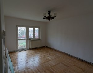 Lakás 3 szobák eladó on Dej, Zóna Centru