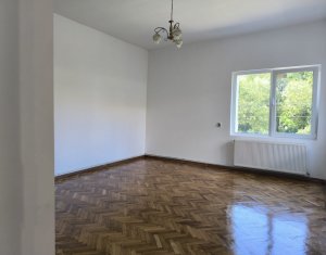 Casa 3 camere, 93 m.p. utili, 152 mp teren, Gruia, strada linistita