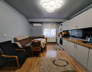 Appartement 3 chambres à vendre dans Floresti