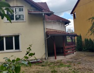 Casa  cu 7 camere si gradina , zona exclusivista  din cartierul Manastur