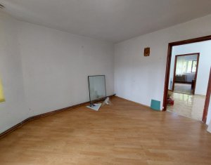 Appartement 3 chambres à vendre dans Cluj-napoca, zone Manastur