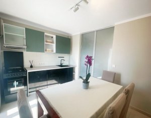 Apartament cu 2 camere decomandate, in cartierul Zorilor!