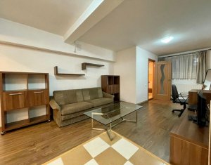 Apartament 3 camere, zona UMF, USAMV