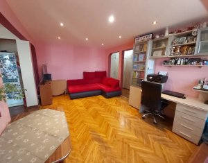 Apartament 3/4 camere de vanzare in Manastur, Cluj Napoca