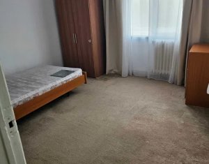 Apartament decomandat , 4 camere, cartier Zorilor