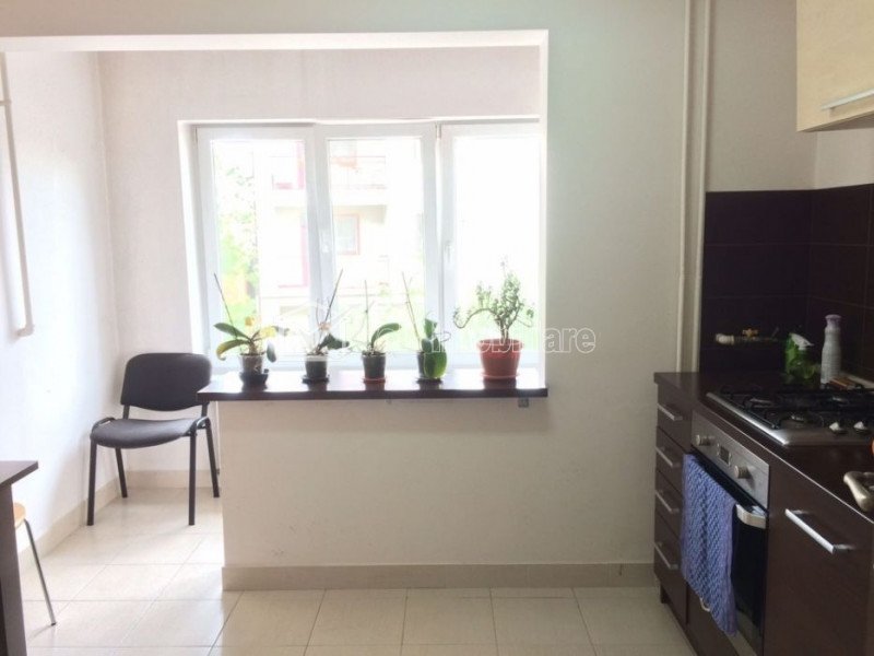 Inchiriere Apartament 2 camere decomandat,cartier Gheorgheni - Nicolae Titulescu
