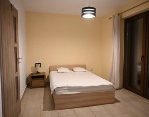 Apartament cu 4 camere, 110 mp, curte comuna, Manastur