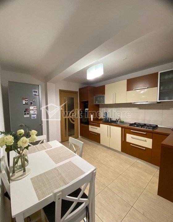 Apartament cu 3 camere + Terasa si parcare, Floresti, zona Porii