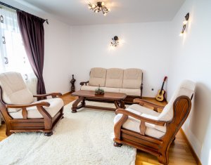 Lakás 3 szobák eladó on Floresti