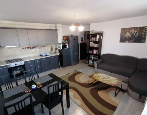Apartament 3 camere, 60mp, zona Petrom