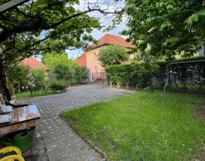 House 4 rooms for sale in Cluj-napoca, zone Andrei Muresanu