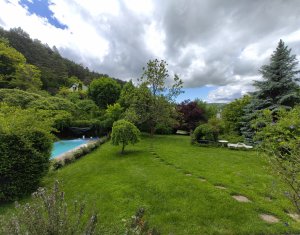 Casă unică de vânzare în Florești – Refugiu în mijlocul naturii