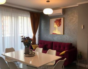 Appartement 3 chambres à vendre dans Cluj-napoca, zone Manastur