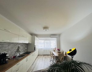 Apartment 3 rooms for sale in Floresti